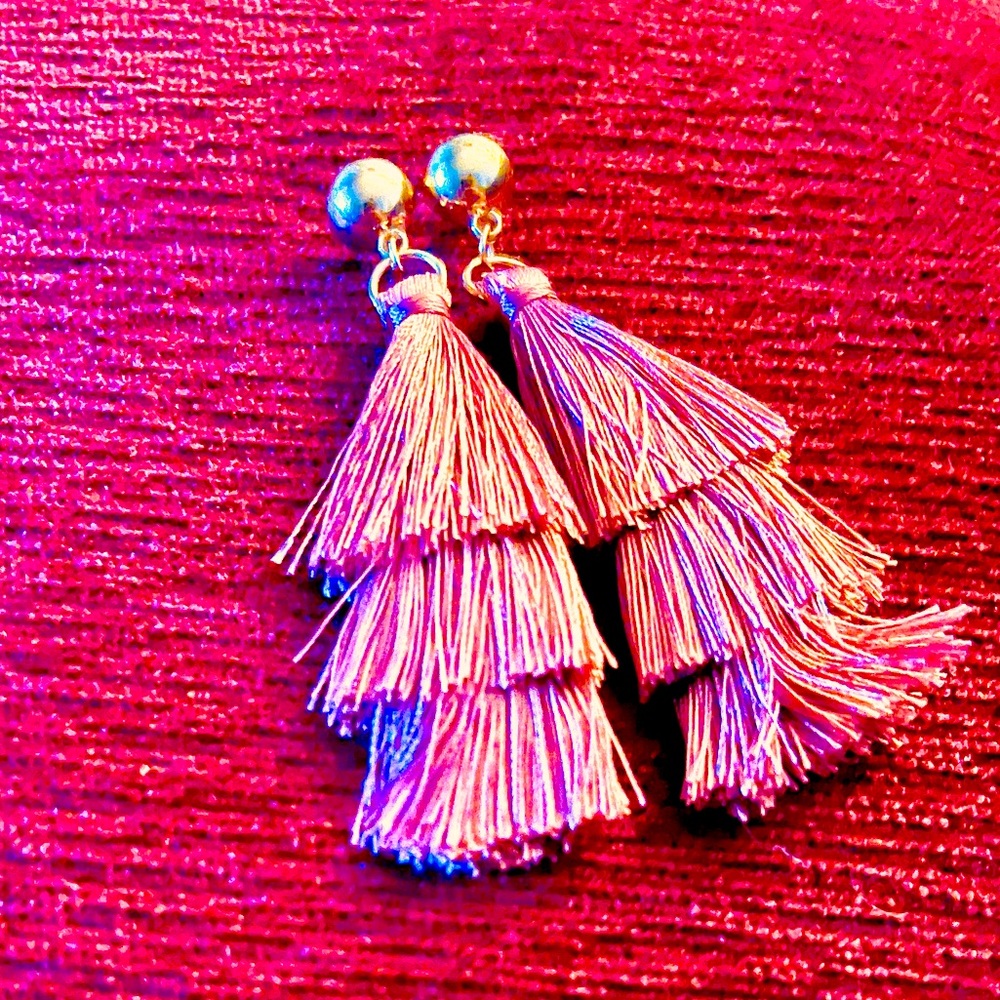 FANCY EARRINGS 💃🏾